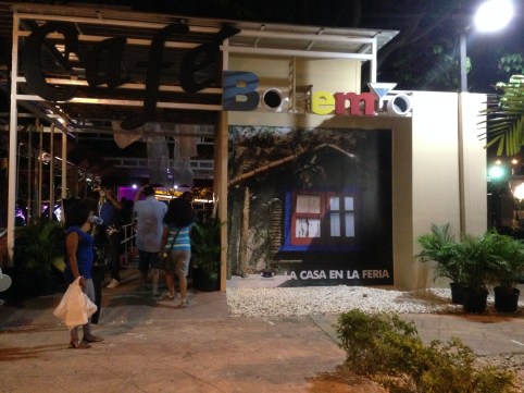 Fachada Cafe bohemio