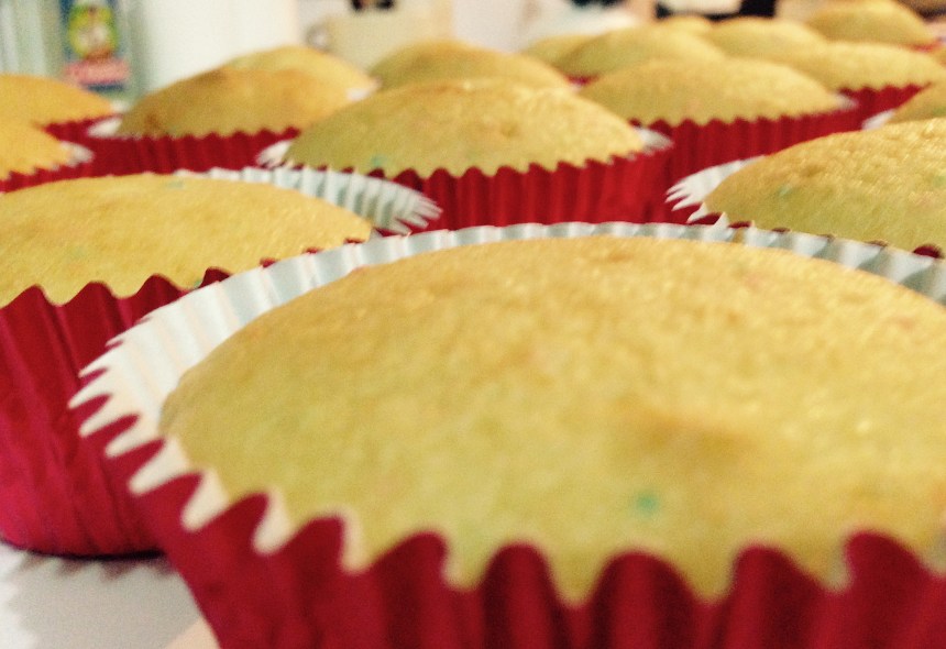 Cupcakes recién horneados